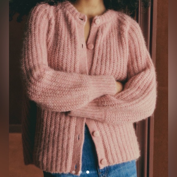 Sezane Sweaters - Sézane Blush Button-Up Cardigan